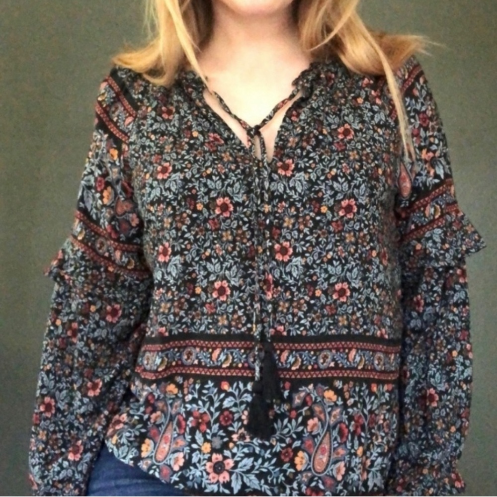 American Eagle Floral Peasant Top Juniors XS